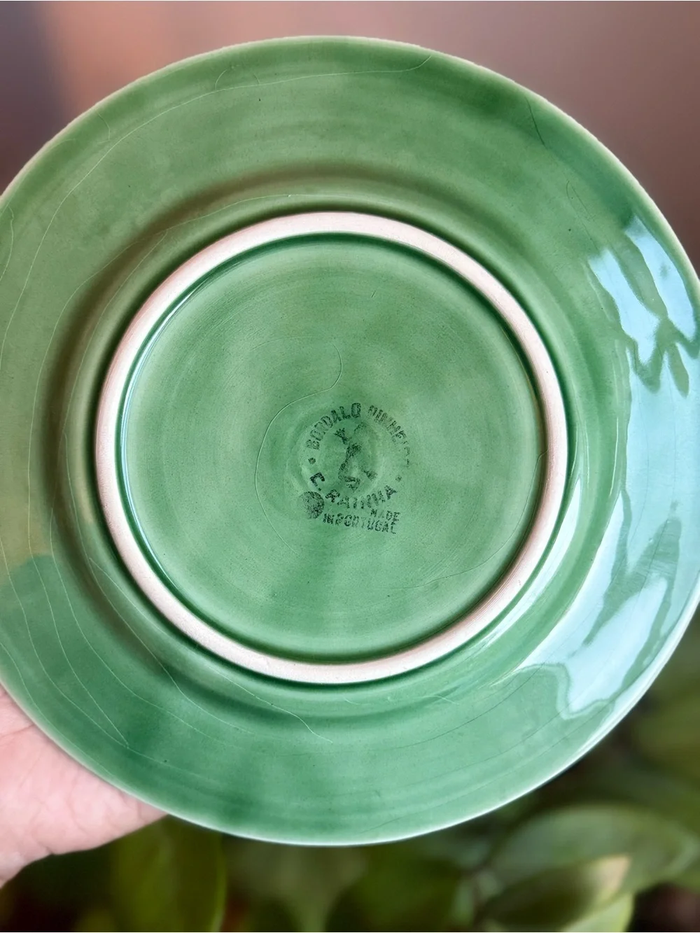 Bordallo Pinheiro Green Leaf Relief Ceramic Grape Plate